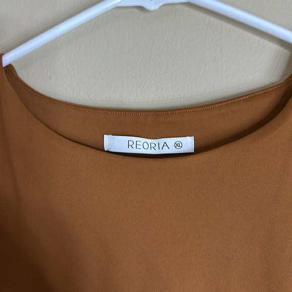 (2 for $15) Reoria brown bodysuit size Xl - Picture 5 of 6